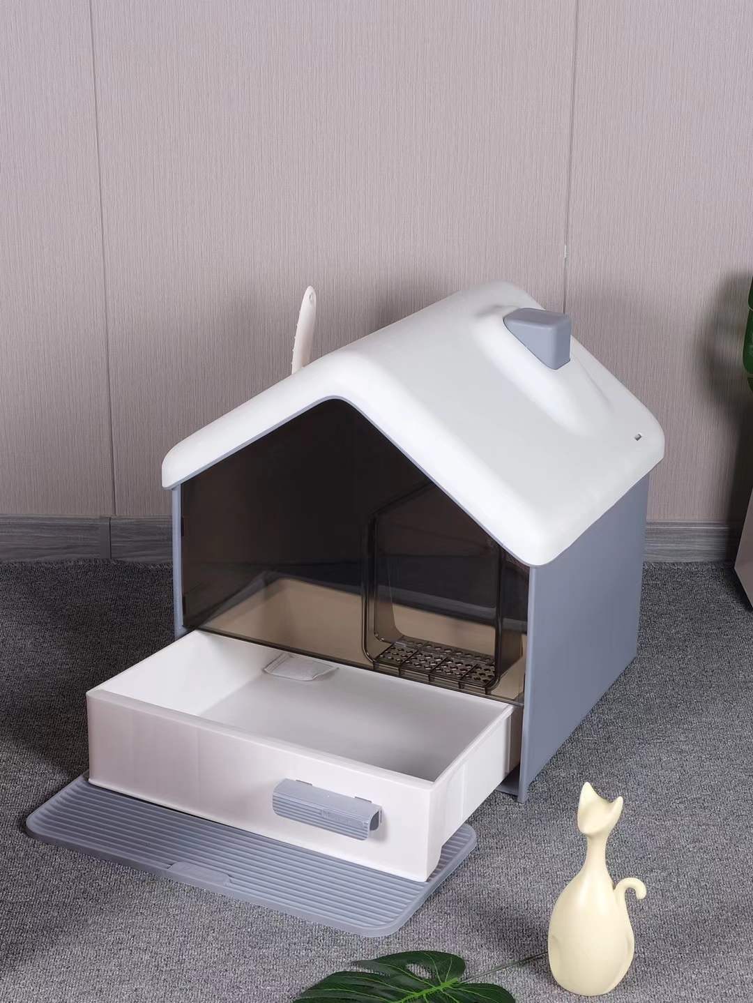 Pet Toilet Snowhouse  Fully enclosed Cat Toilet